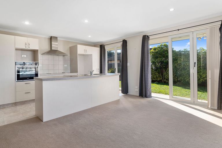 Photo of property in 9 Kirtle Close, Pyes Pa, Tauranga, 3112