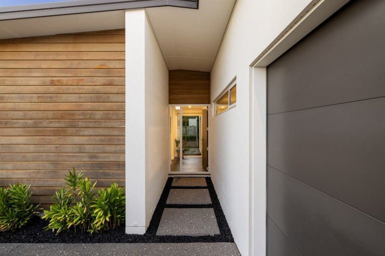 Photo of property in 29 Hugo Way, Papamoa Beach, Papamoa, 3118