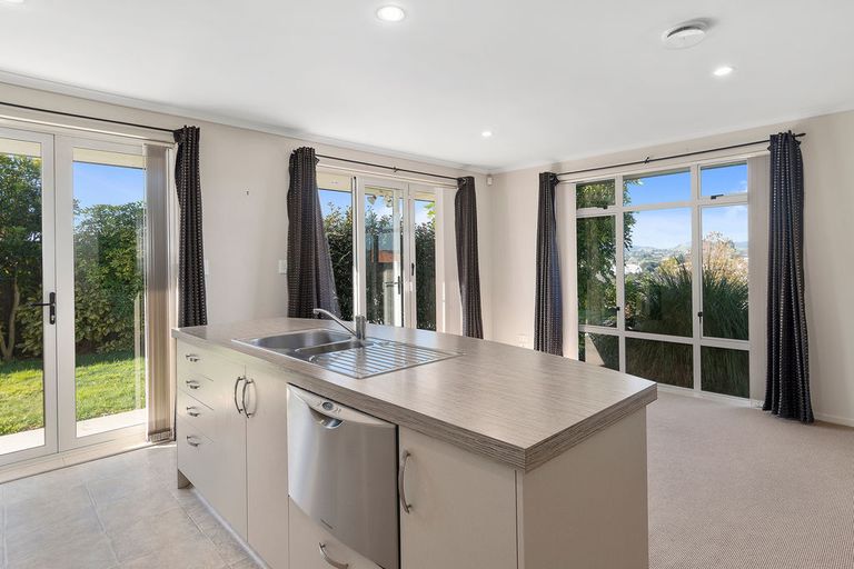 Photo of property in 9 Kirtle Close, Pyes Pa, Tauranga, 3112