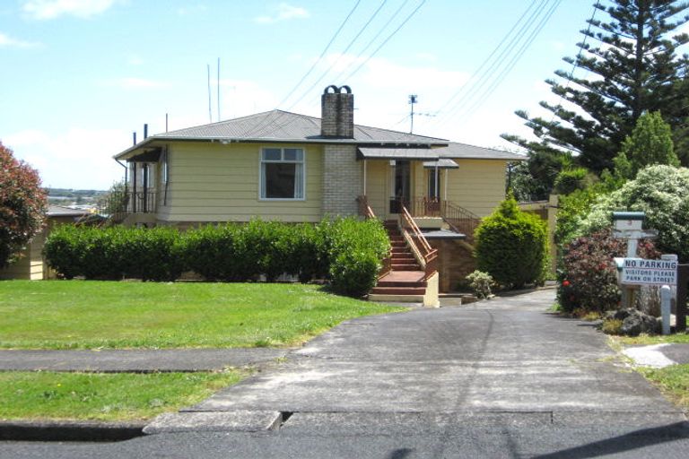 Photo of property in 3 Roose Avenue, Pukekohe, 2120