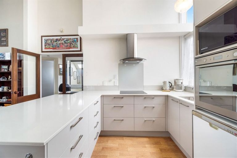 Photo of property in 7 Clare Road, St Albans, Christchurch, 8014