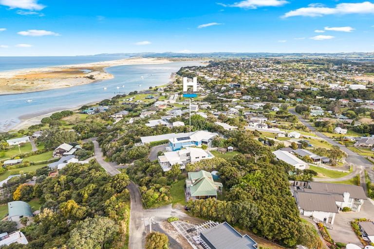Photo of property in 11 Claude Street, Mangawhai Heads, Mangawhai, 0505