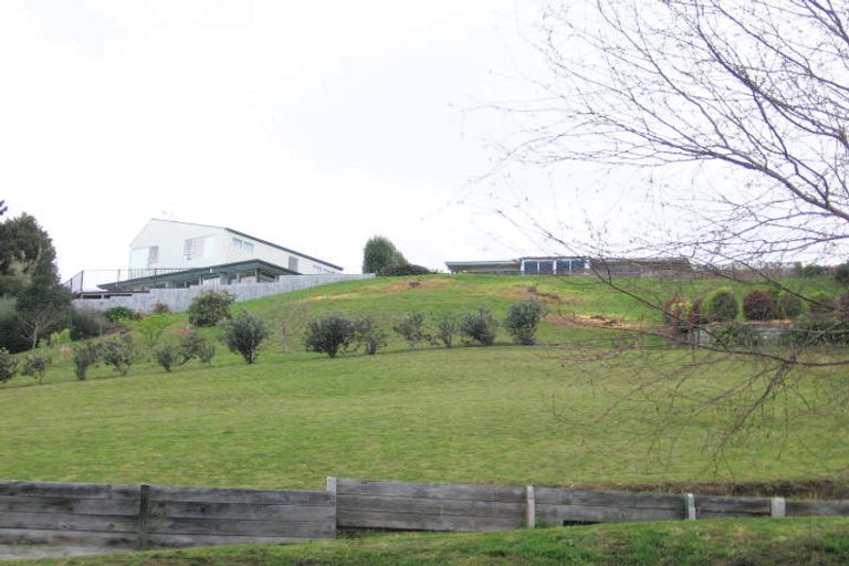 Photo of property in 74 Little John Drive, Bellevue, Tauranga, 3110