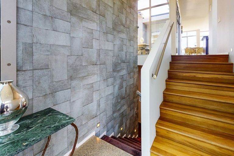 Photo of property in 63 Burnham Street, Seatoun, Wellington, 6022