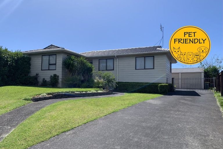 Photo of property in 9 Patrice Place, Massey, Auckland, 0614