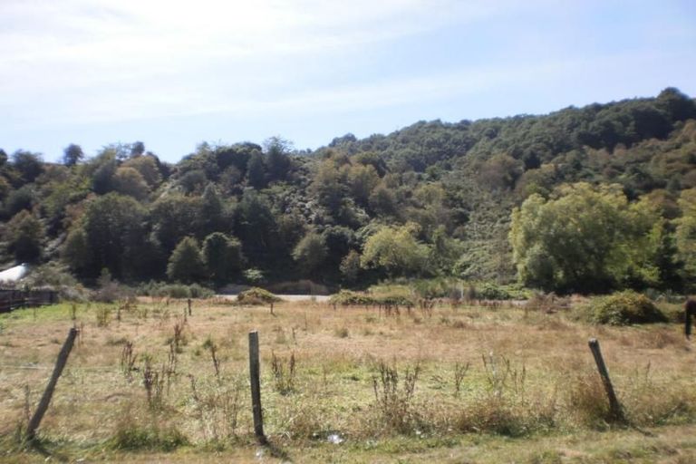 Photo of property in 14 Munson Street, Reefton, 7830