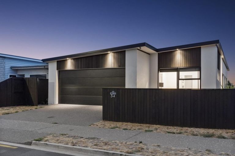 Photo of property in 34 Franks Way, Papamoa Beach, Papamoa, 3118