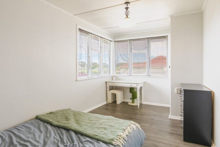 Photo of property in 2 Mccarthy Terrace, Waipukurau, 4200