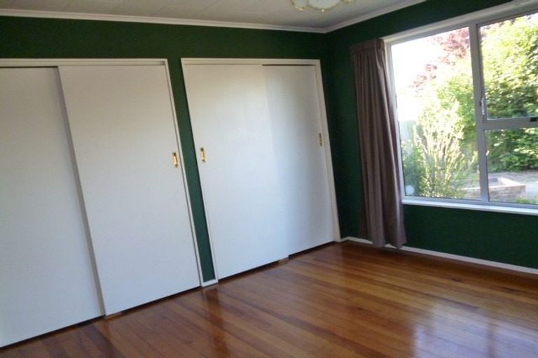 Photo of property in 17 Gebbie Road, Taradale, Napier, 4112
