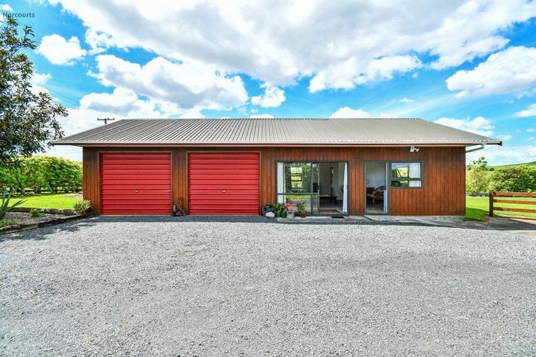 Photo of property in 2086 State Highway 2, Maramarua, Pokeno, 2471