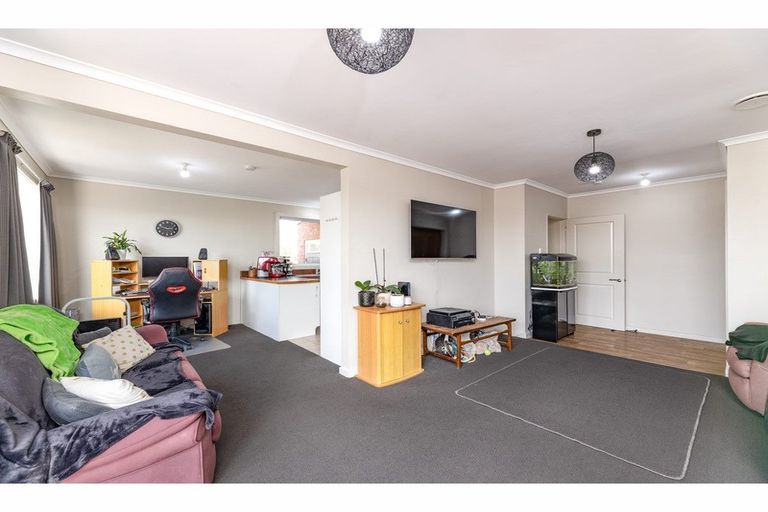 Photo of property in 135 Ohoka Road, Kaiapoi, 7630