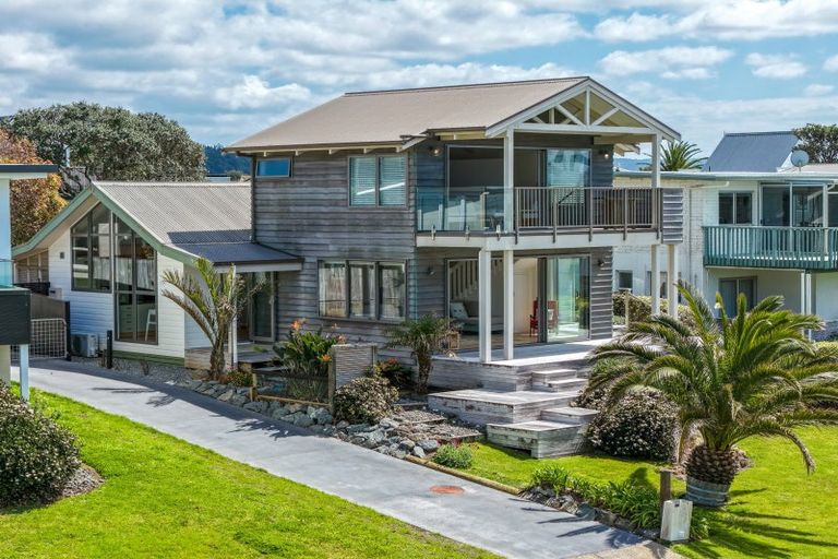 Photo of property in 107 Pohutukawa Crescent, Whangamata, 3620