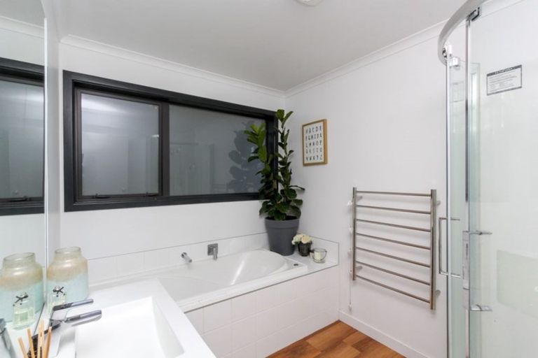 Photo of property in 8b Solway Terrace, Bell Block, New Plymouth, 4312