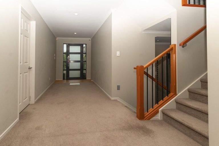 Photo of property in 74 Oakway Drive, Schnapper Rock, Auckland, 0632
