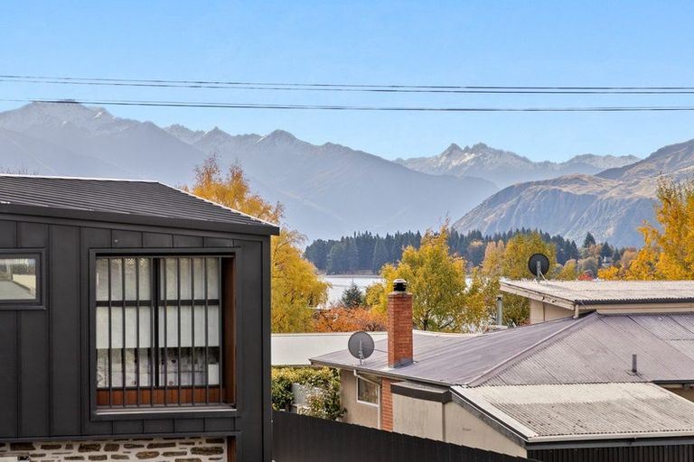 Photo of property in 148 Warren Street, Wanaka, 9305