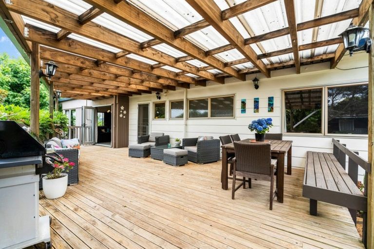 Photo of property in 5 Rugby Place, Te Kamo, Whangarei, 0112