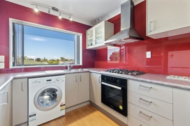 Photo of property in 133 Florence Avenue, Orewa, 0931