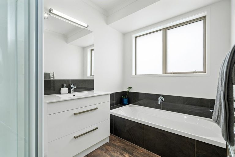 Photo of property in 3 Rotokauri Rise, Te Kamo, Whangarei, 0112