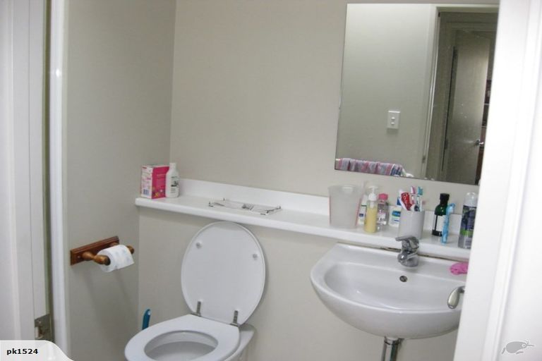 Photo of property in 6/8 Carolina Place, Albany, Auckland, 0632