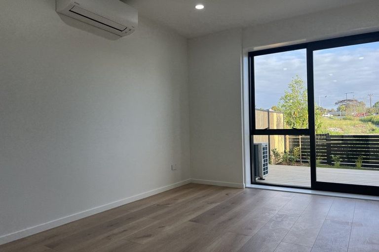 Photo of property in 107 Settlers Avenue, Hobsonville, Auckland, 0618