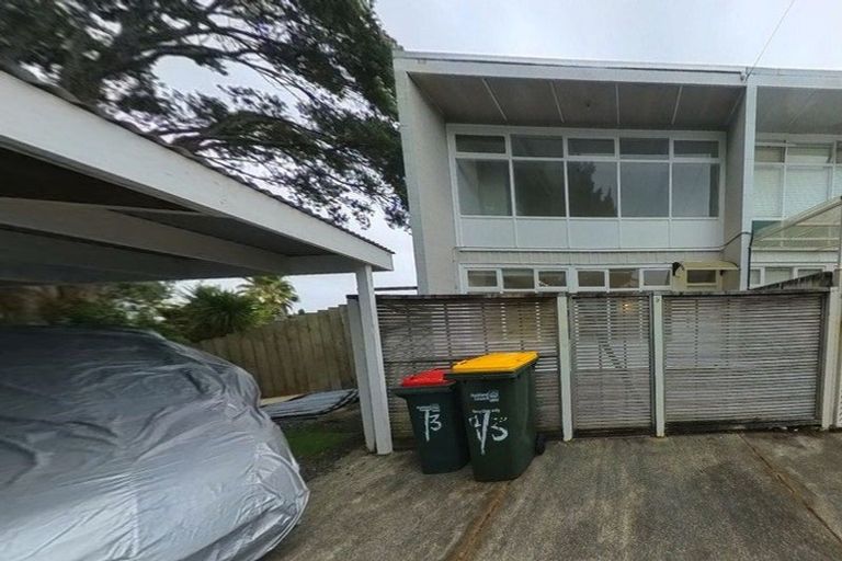 Photo of property in 9/3 Picton Street, Howick, Auckland, 2014