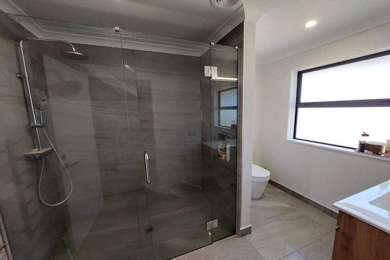 Photo of property in 6 Feather Place, Rolleston, 7615