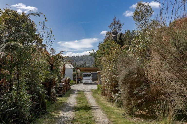 Photo of property in 167 Darkies Terrace Road, Charleston, Cape Foulwind, 7892