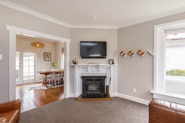 Photo of property in 20c Frederick Street, Terrace End, Palmerston North, 4410