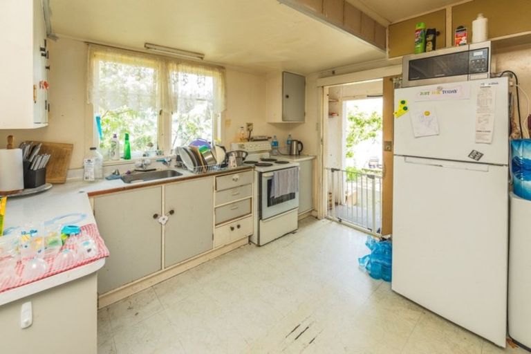 Photo of property in 70 Manuka Street, Castlecliff, Whanganui, 4501