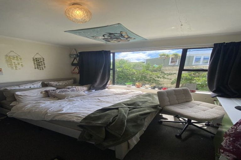 Photo of property in 43 Hall Street, Newtown, Wellington, 6021