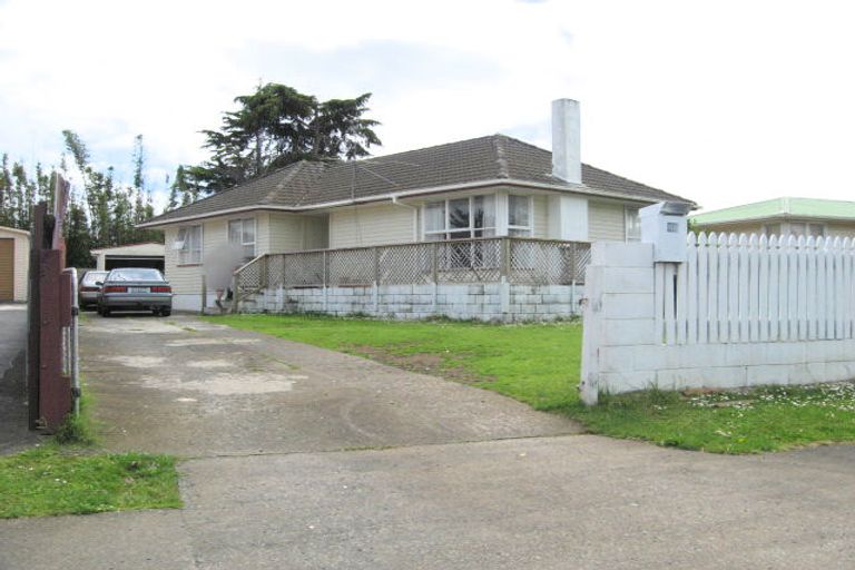 Photo of property in 66 Friesian Drive, Mangere, Auckland, 2022