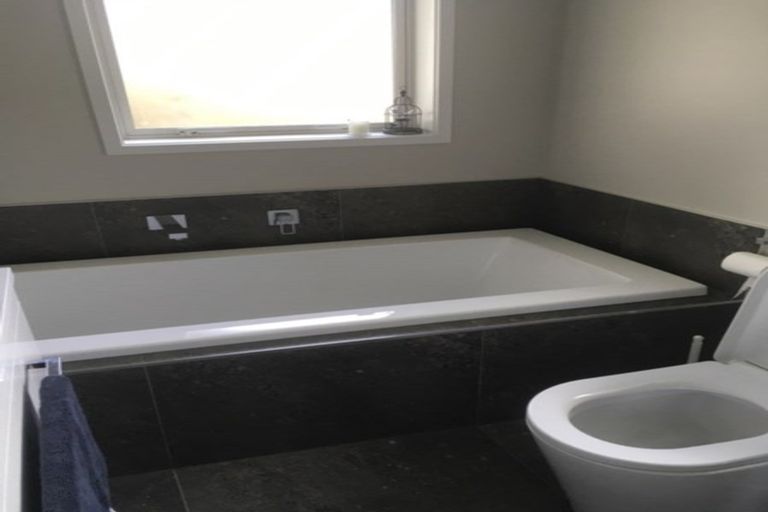 Photo of property in 15 Ronaldson Lane, Wigram, Christchurch, 8042