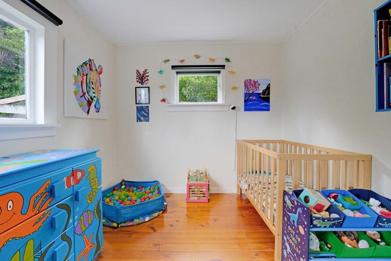 Photo of property in 1/66 Manuka Road, Glenfield, Auckland, 0629