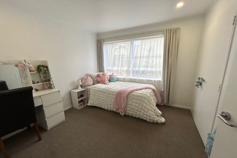 Photo of property in 1/33f Springs Road, Parakai, 0830