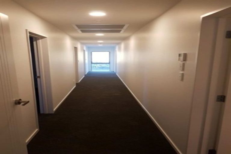 Photo of property in 117 Karepiro Drive, Stanmore Bay, Whangaparaoa, 0932