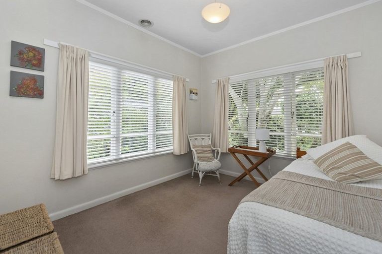 Photo of property in 33 Dalethorpe Avenue, Fairfield, Hamilton, 3214