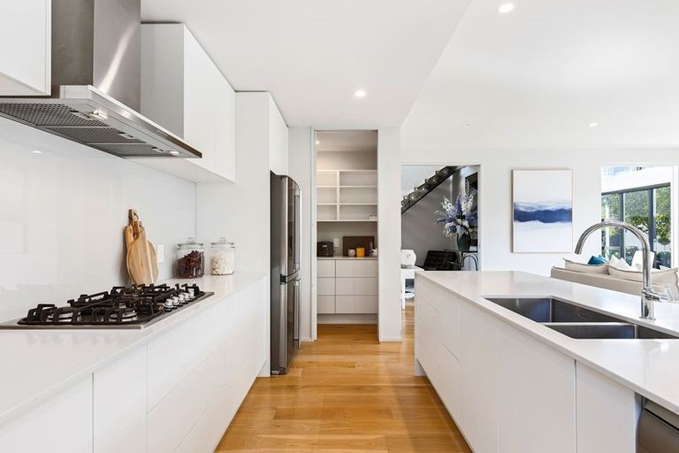 Photo of property in 74 Winchester Street, Merivale, Christchurch, 8014