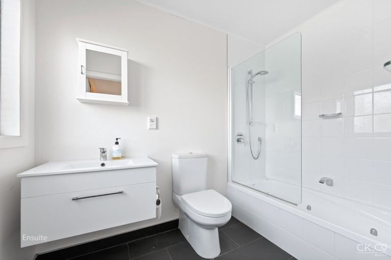 Photo of property in 28a Penrose Street, Woburn, Lower Hutt, 5010