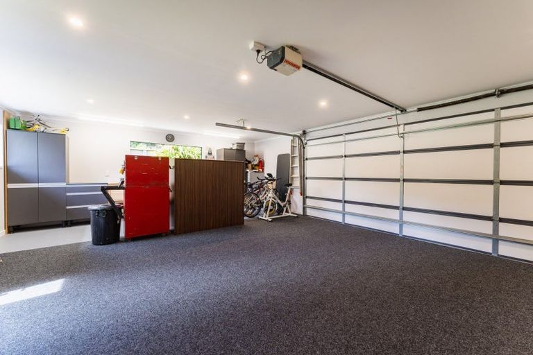 Photo of property in 232 Gladstone Road North, Mosgiel, 9024