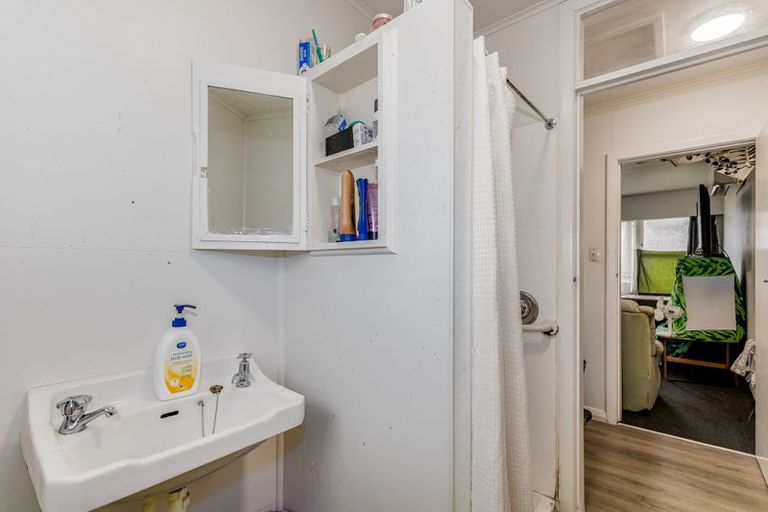Photo of property in 138a Reynolds Street, Taita, Lower Hutt, 5011