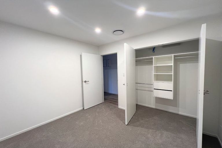 Photo of property in 30c Durham Street, Te Atatu Peninsula, Auckland, 0610