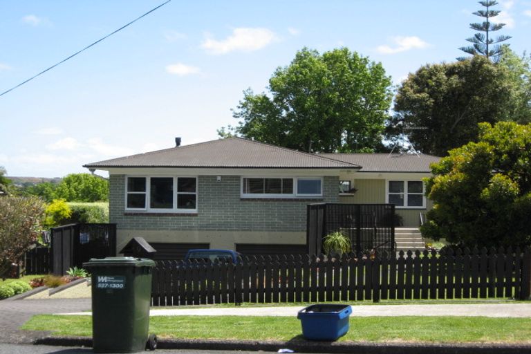 Photo of property in 9 Roose Avenue, Pukekohe, 2120