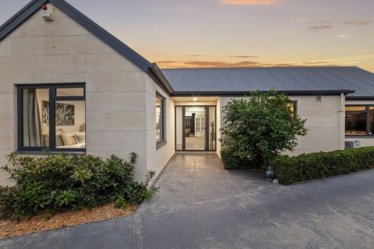 Photo of property in 31 Baltimore Green, Shirley, Christchurch, 8061