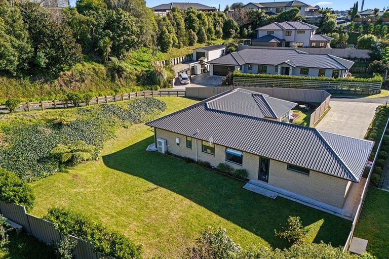 Photo of property in 4 Fern Lane, Whalers Gate, New Plymouth, 4310
