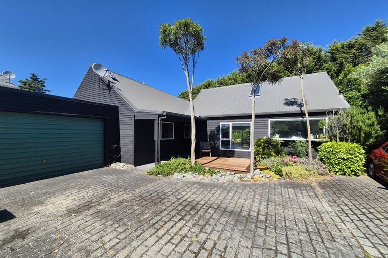 Photo of property in 49a Strowan Road, Strowan, Christchurch, 8052