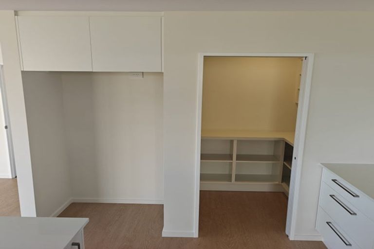 Photo of property in 10 Fernbird Road, Rolleston, 7678