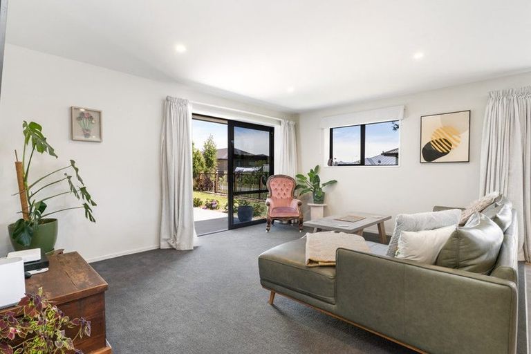 Photo of property in 9 Greenwood Place, Amberley, 7410