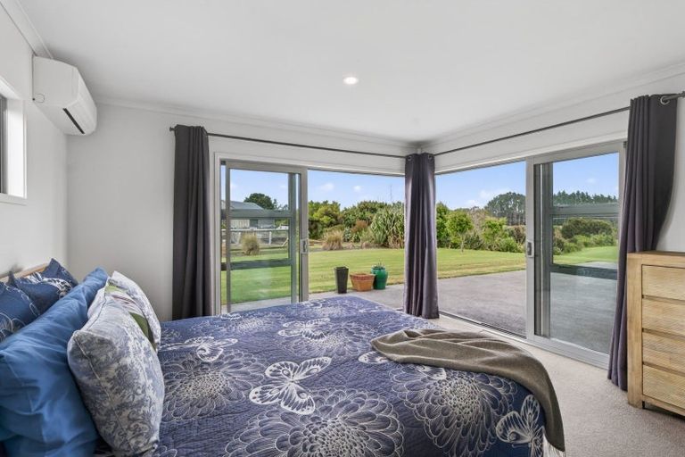 Photo of property in 2008d Cove Road, Mangawhai, 0573