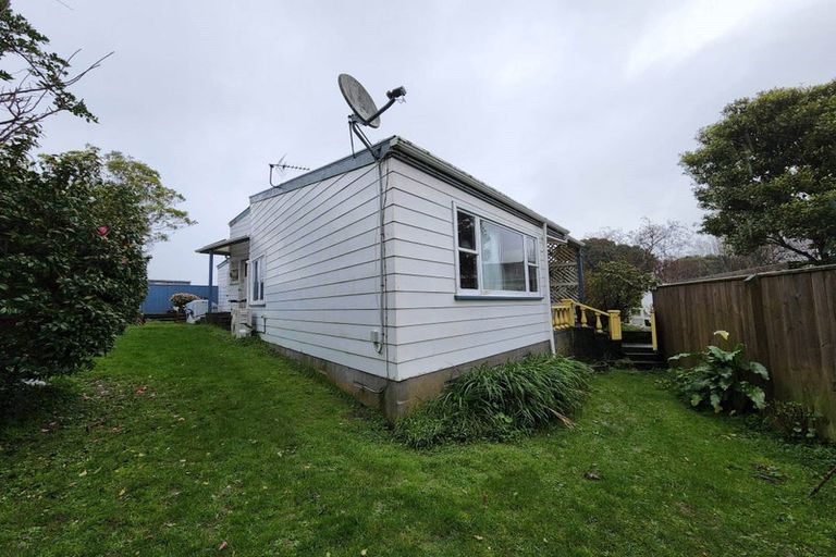 Photo of property in 1/15a Wainui Road, Waiwhetu, Lower Hutt, 5010