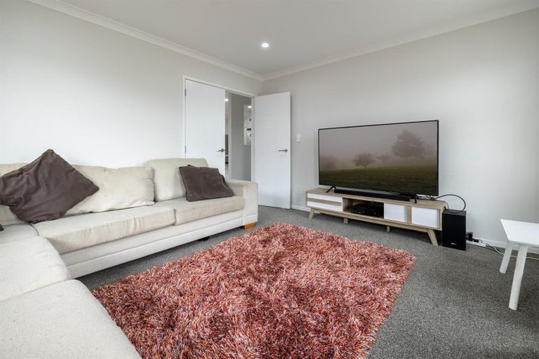 Photo of property in 25 Livingstone Drive, Papamoa Beach, Papamoa, 3118